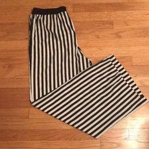 Black and White Striped Plus Size Wide leg Pants